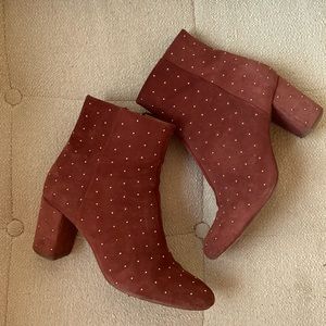 Sézane Lea boot in sienna nails